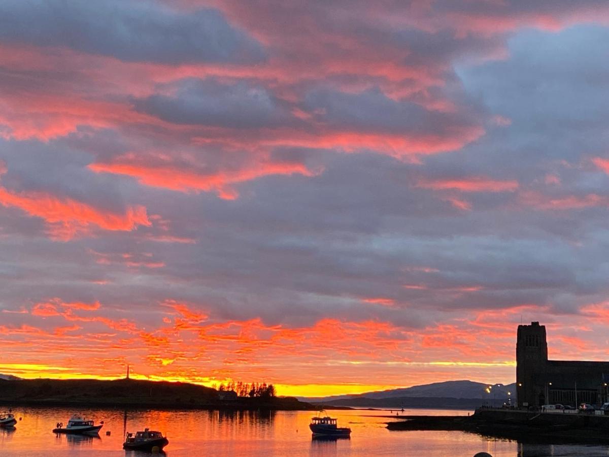 Newly Refurbished Town Centre Apartment Oban Exteriör bild